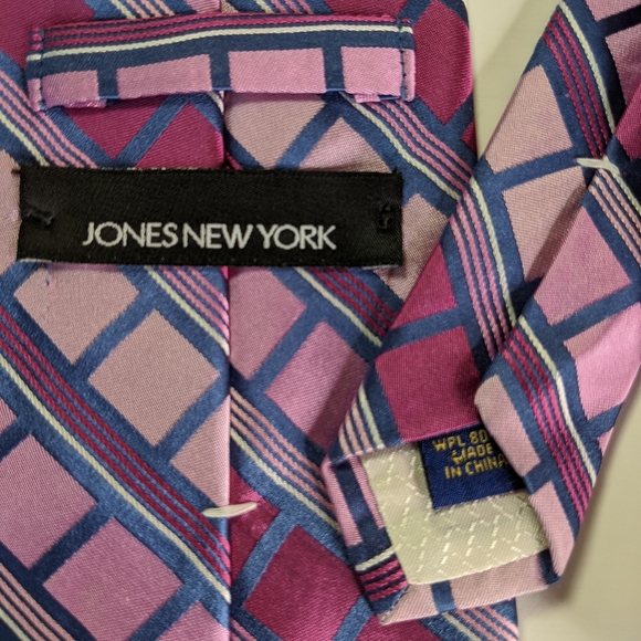 Jones New York - Picture 3 of 3